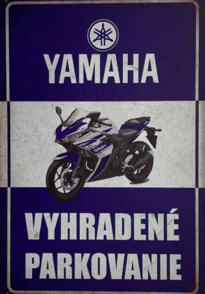 Retro tabuľka – Yamaha R-Series Vyhradené parkovanie